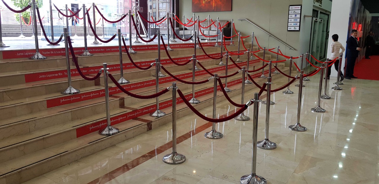Alfombra roja corporativa para Johnson and Johnson
